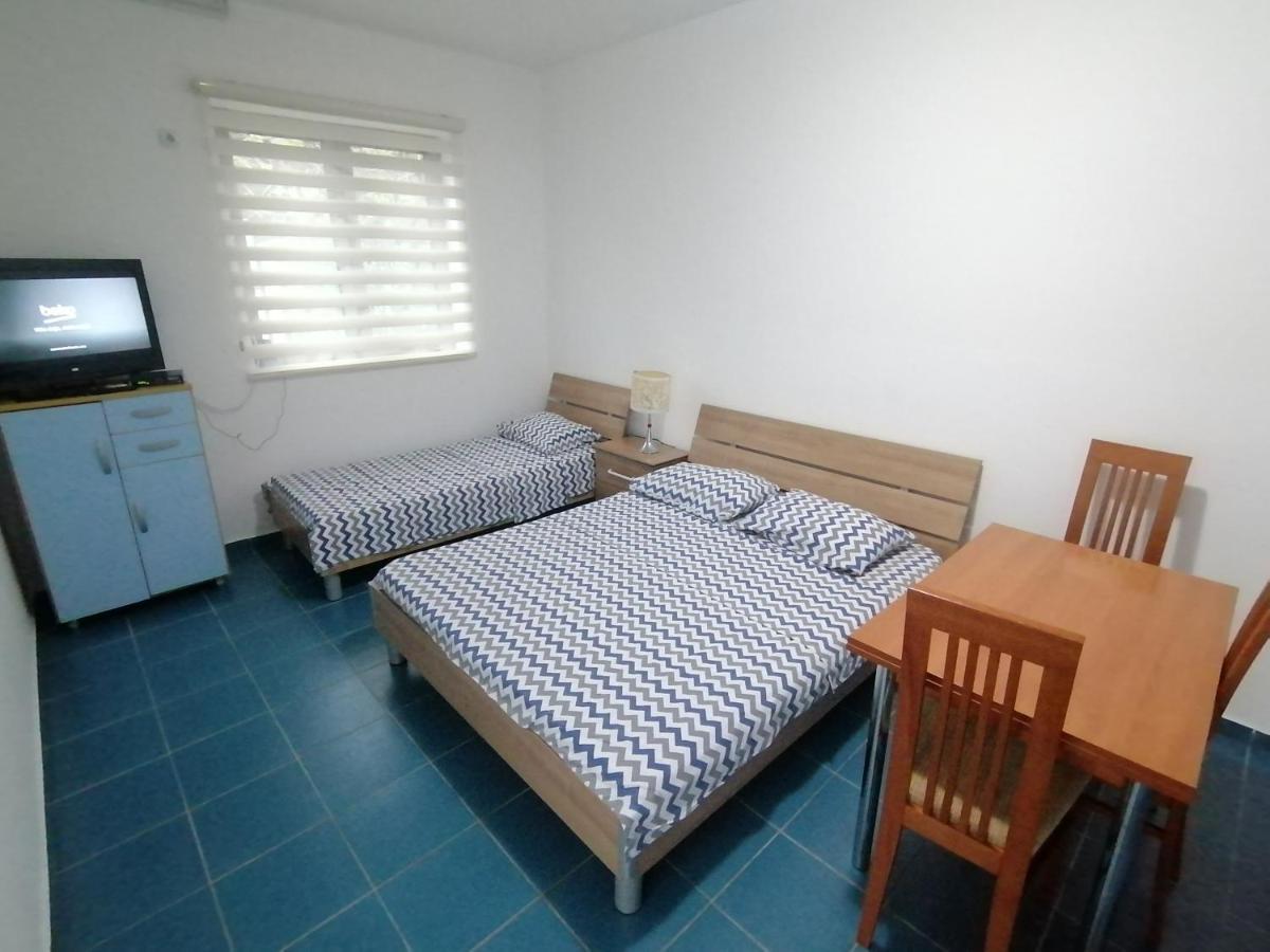 Guest house Vila Mila Budva