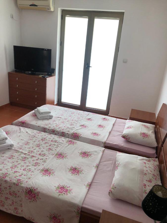 Guest house Vila Mila *