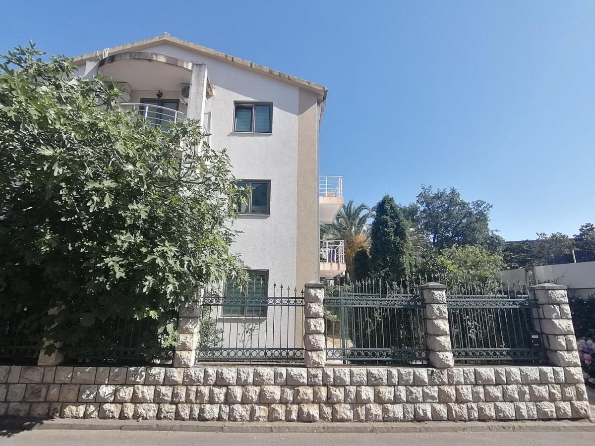 Vila Mila *